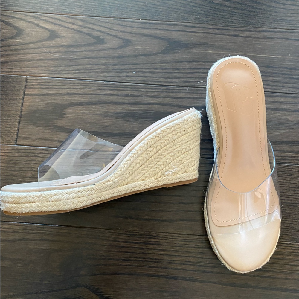 Brand New US7/EU38 SHEIN Cuccoo Destination Collection Beige Wedge Clear Shoes